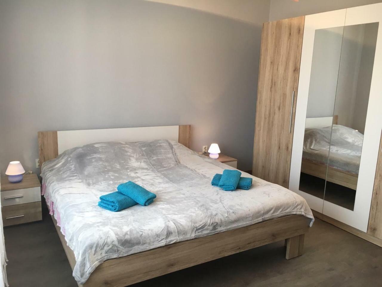 Apartment Kumicic - 3 Bedrooms อิตชิชี ภายนอก รูปภาพ