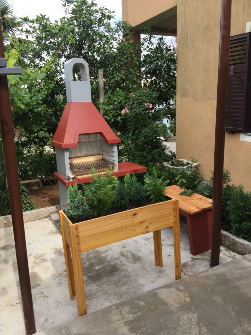 Apartment Kumicic - 3 Bedrooms อิตชิชี ภายนอก รูปภาพ